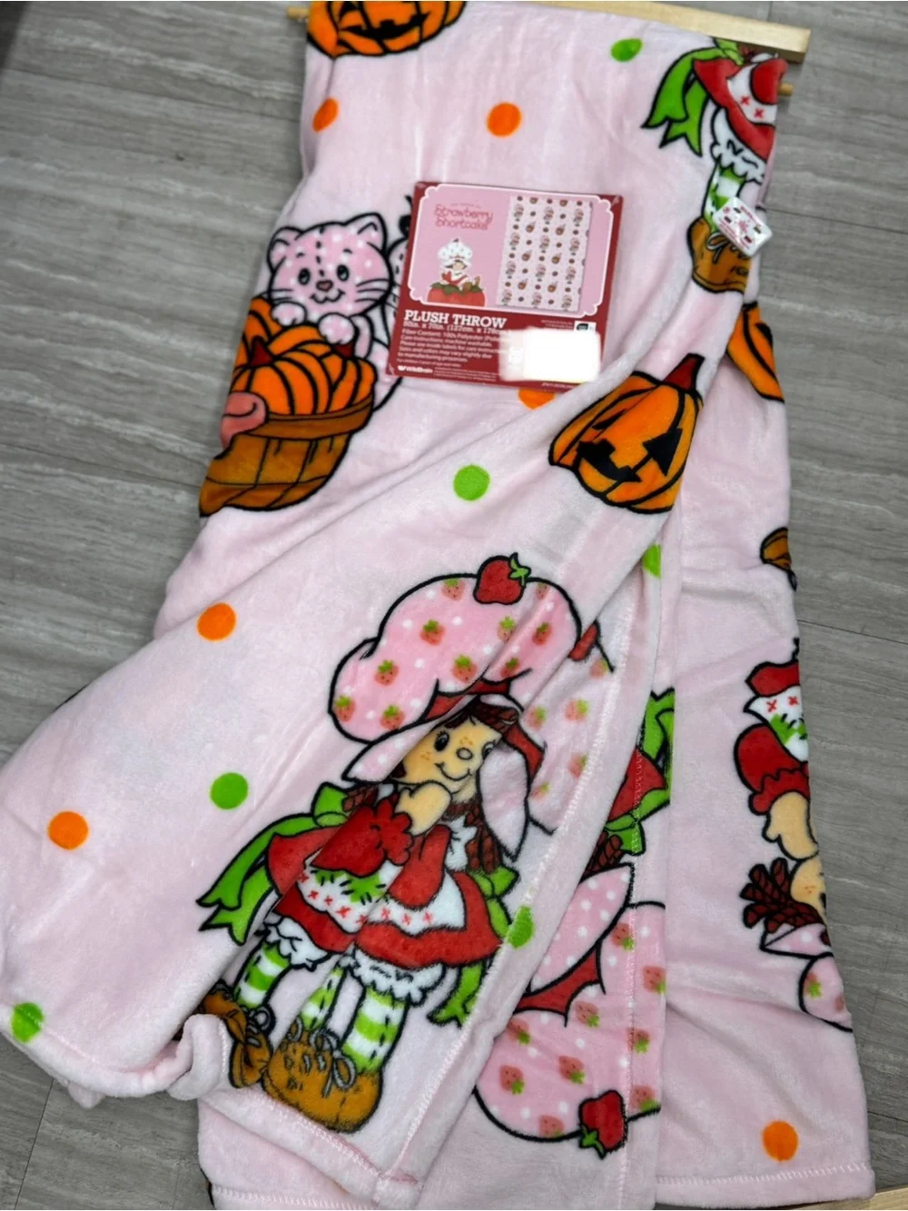Strawberry Shortcake Plush Throw Blanket - Orange